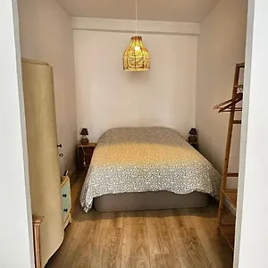 /